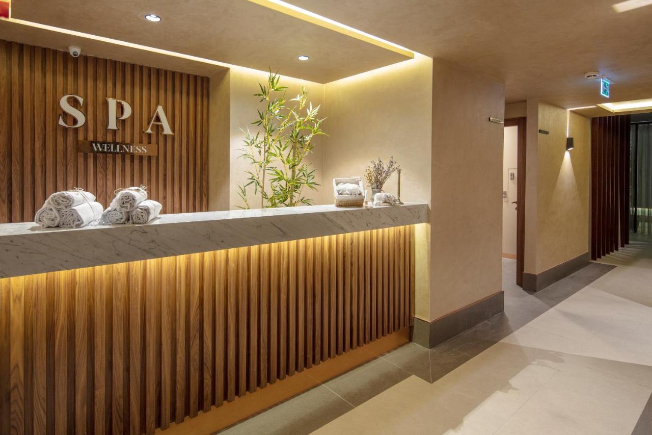 เดนิส โฮเต็ล อิสตันบูล Hotel ภายนอก รูปภาพ
